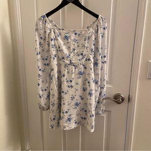 Hollister flower dress